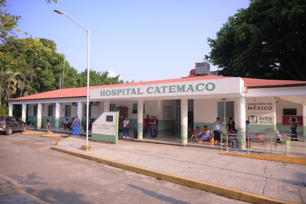 Rocío Nahle digitaliza el control de inventarios e insumos en el Hospital de Catemaco