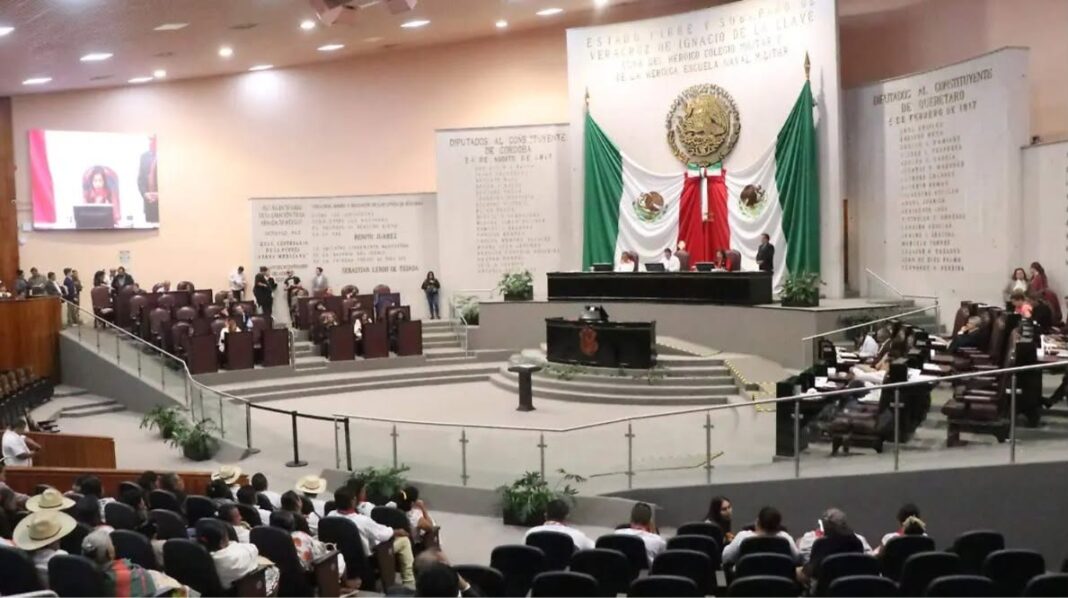 Es oficial: 124 ayuntamientos aprueban retirar el fuero a alcaldes y síndicos en Veracruz